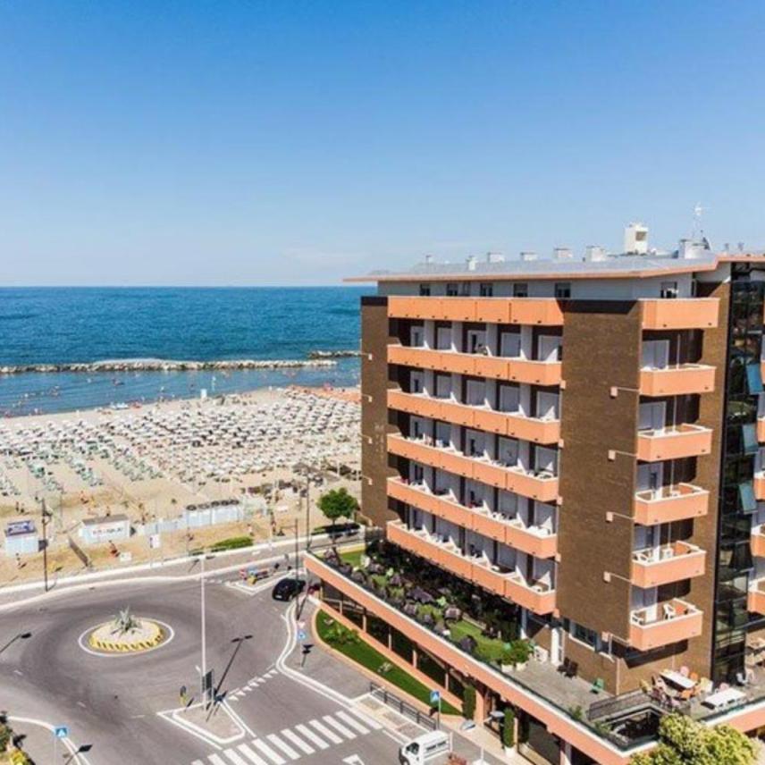 clicca per vedere l'offerta